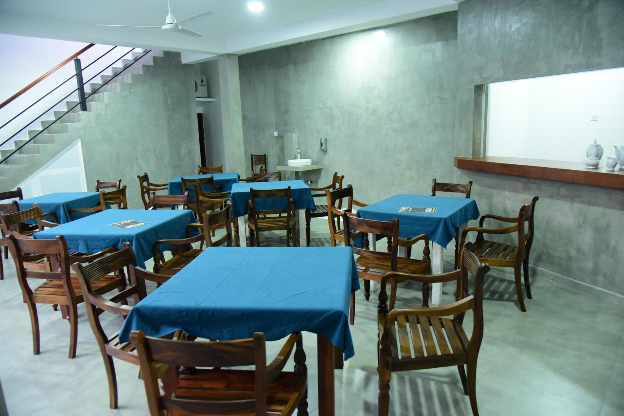 Di Sicuro Tourist Inn Hikkaduwa Exterior foto