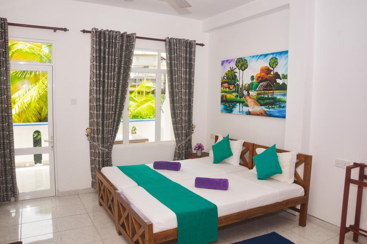 Di Sicuro Tourist Inn Hikkaduwa Exterior foto